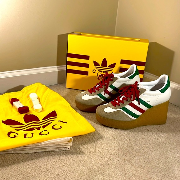 Gucci X Addidas 7.5 - Picture 4 of 11